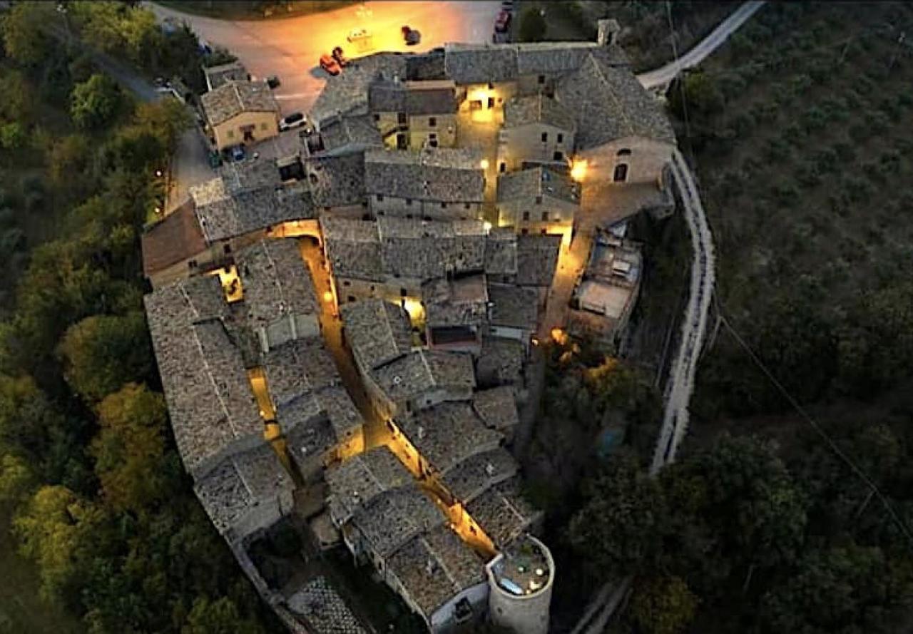 Un Posto Bed & Breakfast Bevagna Exterior photo